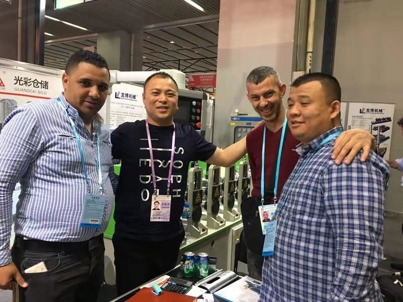 중국 WUXI LONGBO ROLL FORMING MACHINERY CO.,LTD. 회사 프로필